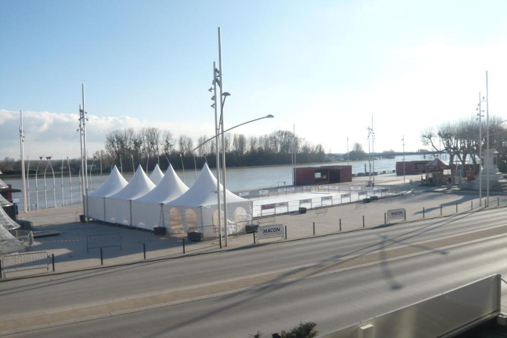 Hotel Quai De Saone Макон Экстерьер фото